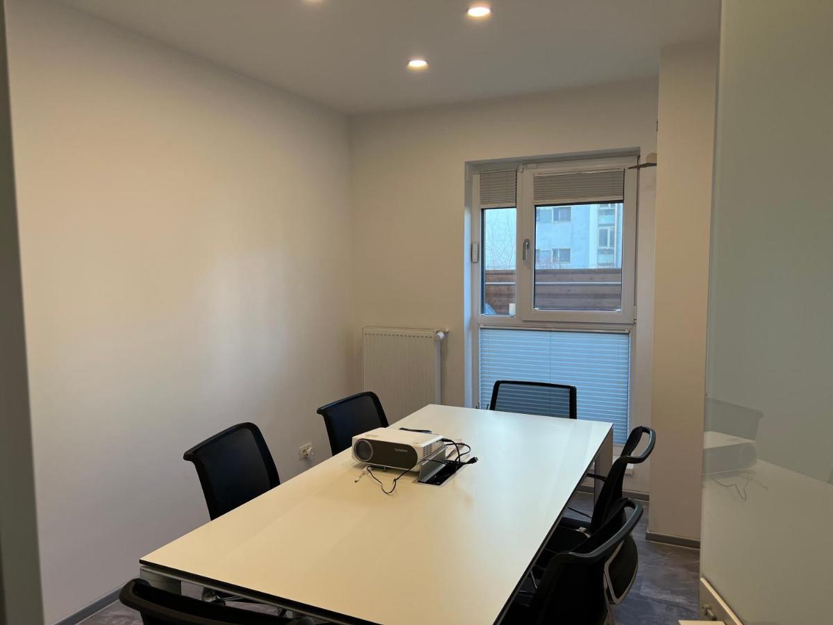 Luxury Westpark 2-Room Apartment Lakeview W5 Bukareszt Zewnętrze zdjęcie