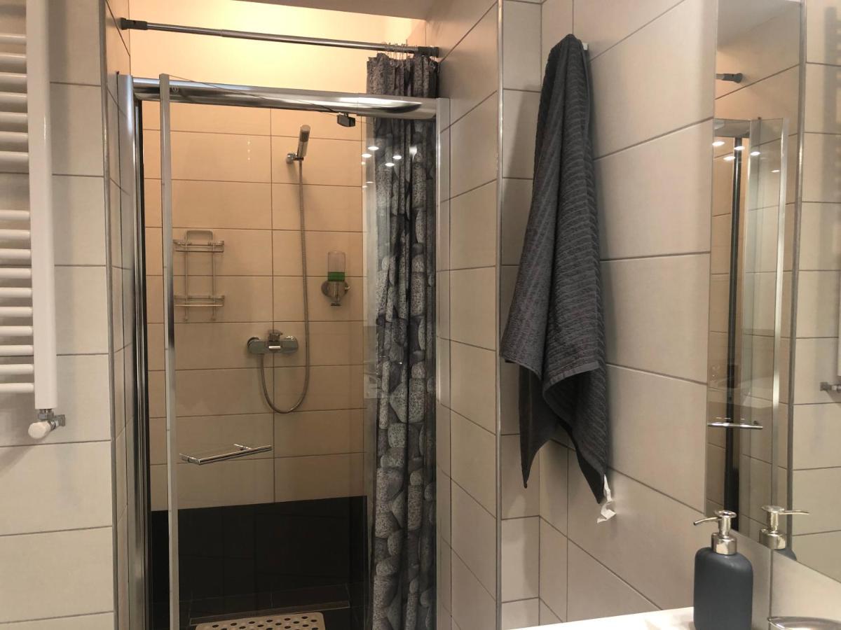Luxury Westpark 2-Room Apartment Lakeview W5 Bukareszt Zewnętrze zdjęcie